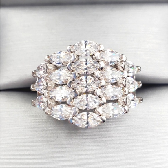 4 Carat Horizontal Marquise Diamond Simulants Rhodium - 925 Sterling Silver Ring
